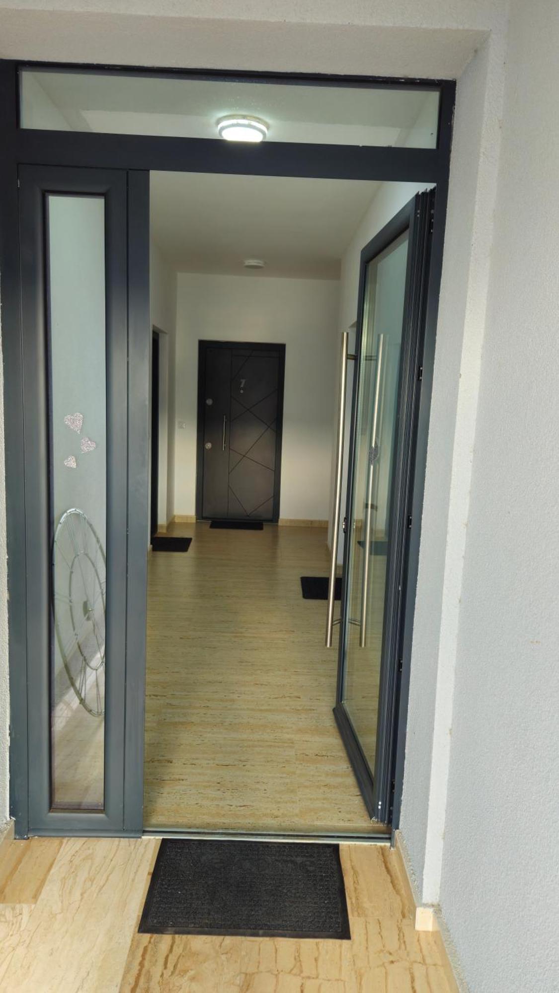 Podgorica Apartments Planet Екстериор снимка